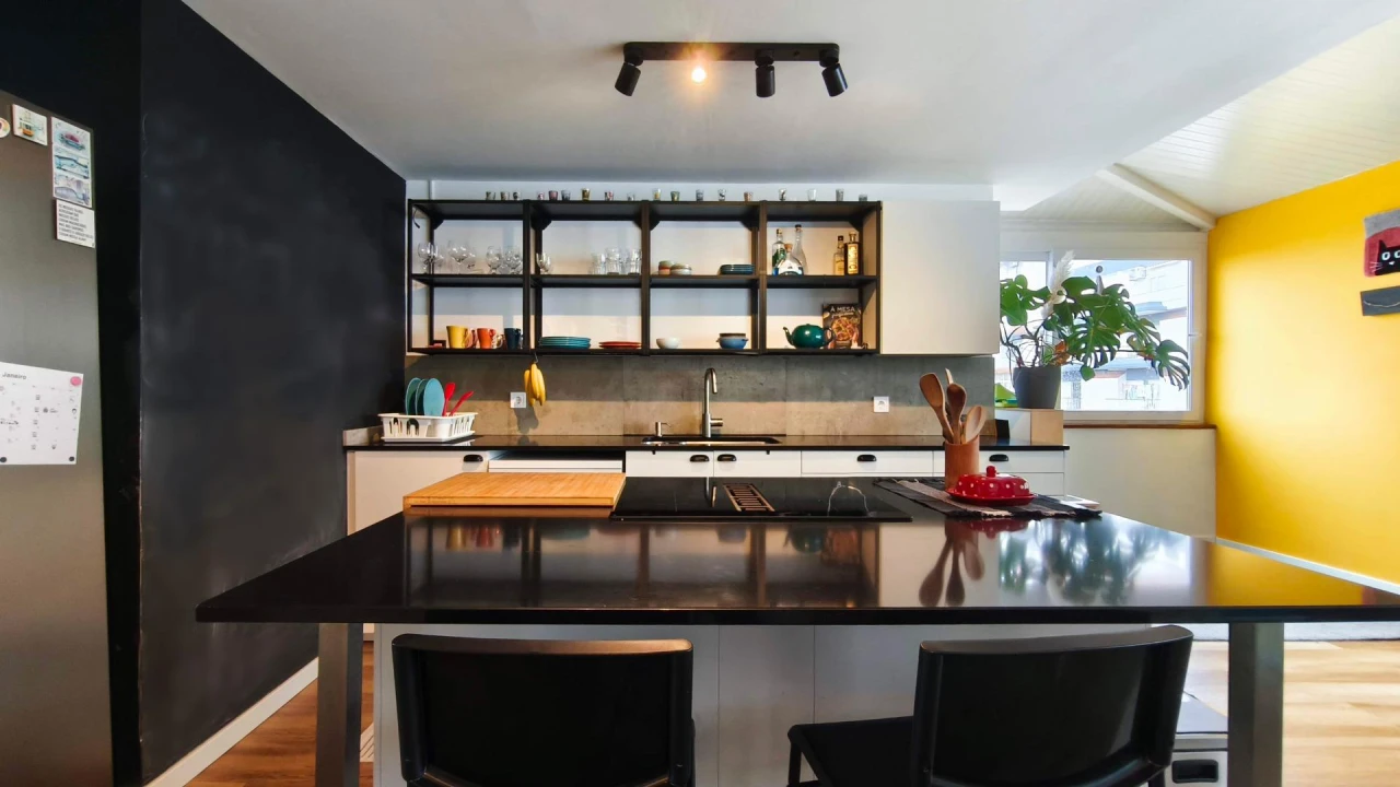 Apartamento T4 para Venda em Rio de Mouro Foto 10