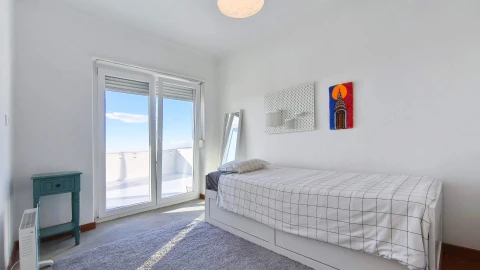 Apartamento T4 para Venda em Rio de Mouro