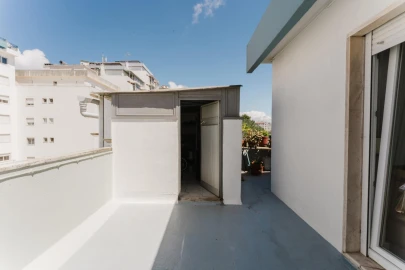 Apartamento T4 para Venda em Rio de Mouro