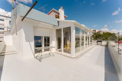 Apartamento T4 para Venda em Rio de Mouro