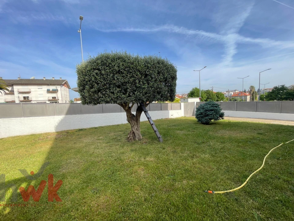 Moradia T4 para Venda em Oliveira do Hospital e São Paio de Gramaços Foto 36