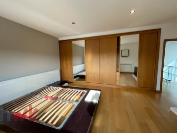 Moradia T4 para Venda em Oliveira do Hospital e São Paio de Gramaços