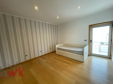 Moradia T4 para Venda em Oliveira do Hospital e São Paio de Gramaços