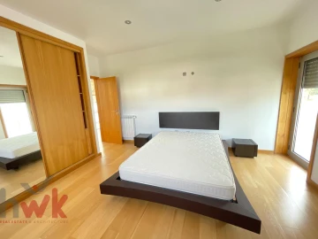 Moradia T4 para Venda em Oliveira do Hospital e São Paio de Gramaços