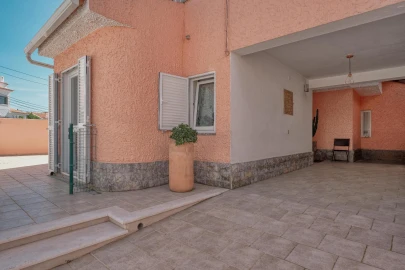 Moradia T5 para Venda em Cascais e Estoril