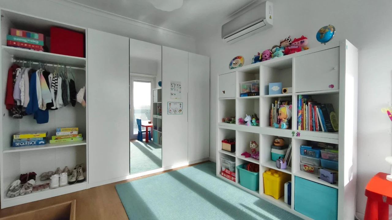 Apartamento T4 para Venda em Rio de Mouro Foto 26