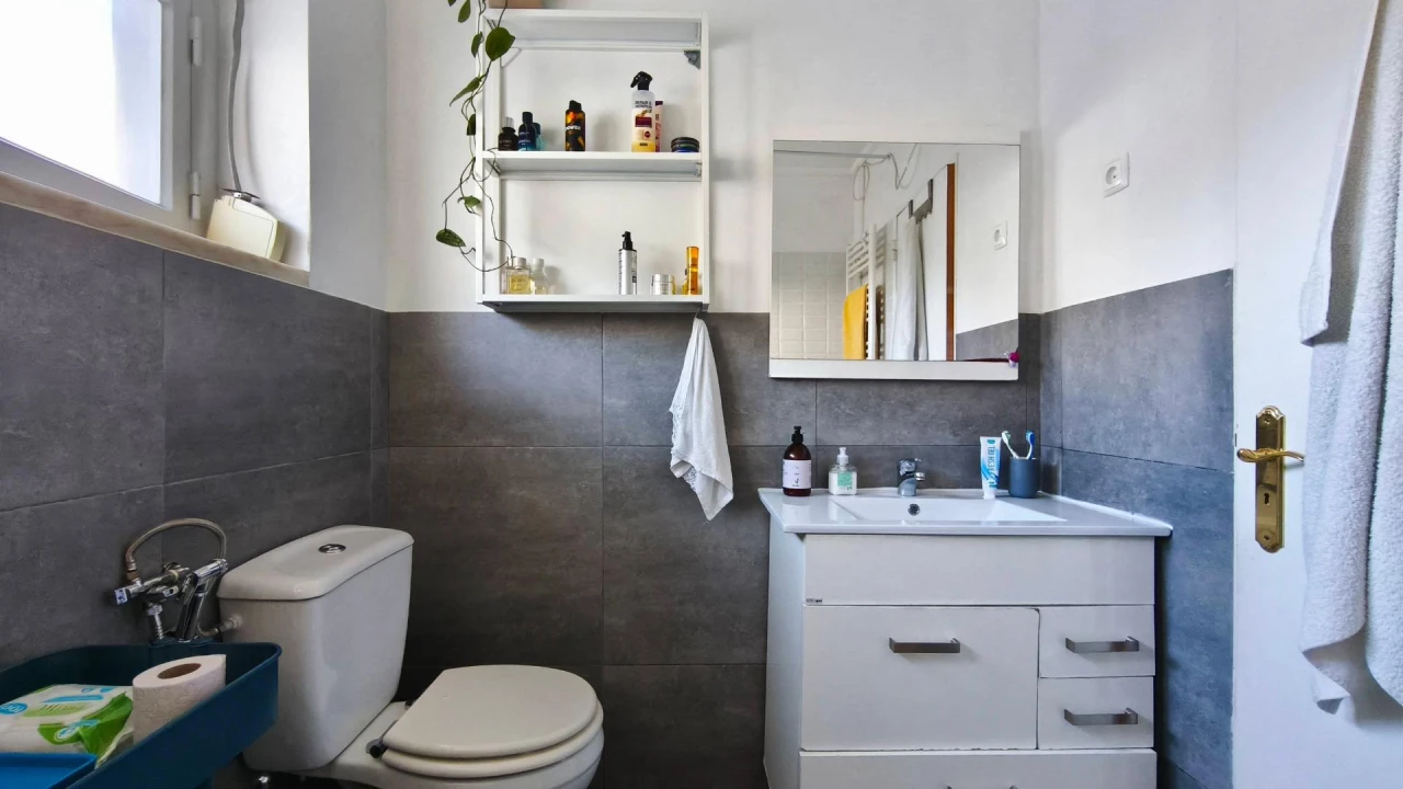 Apartamento T4 para Venda em Rio de Mouro Foto 7