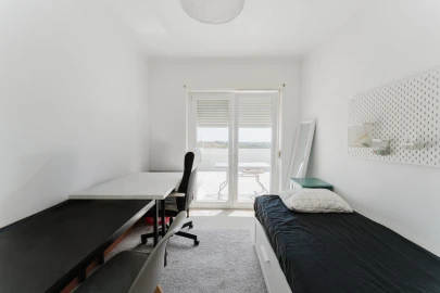 Apartamento T4 para Venda em Rio de Mouro