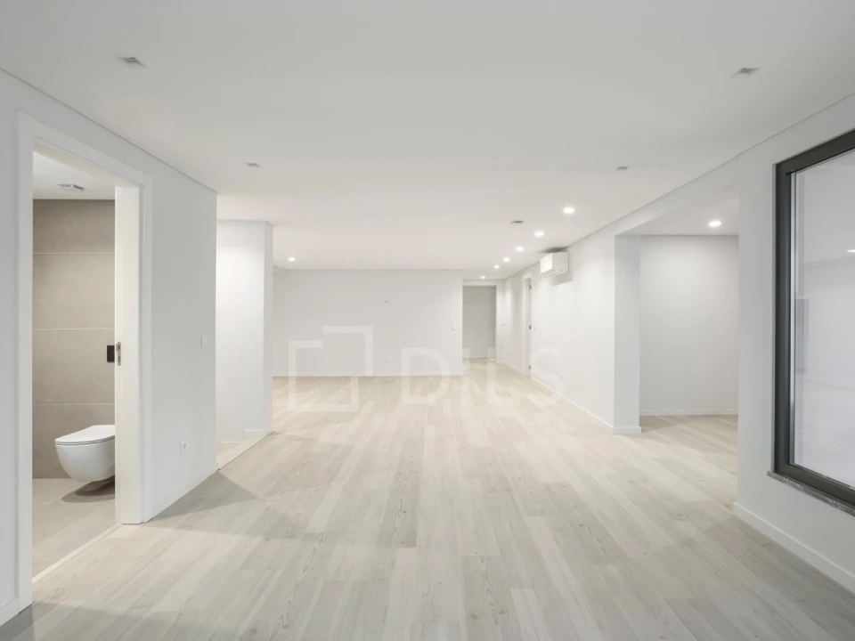 Moradia T5 para Venda em Alcabideche Foto 19