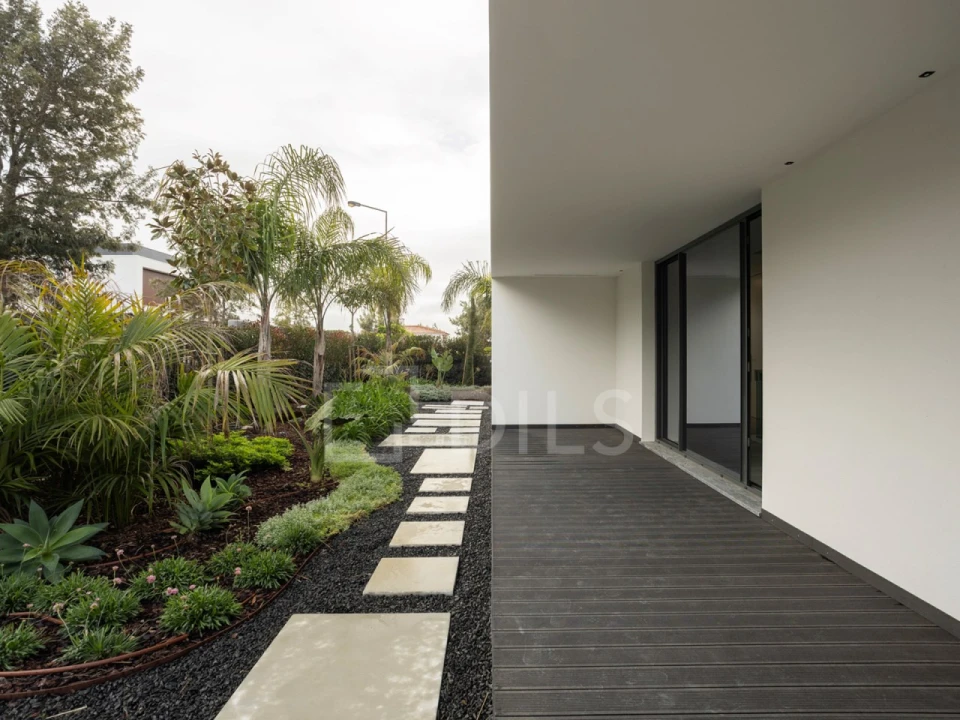 Moradia T5 para Venda em Alcabideche Foto 31