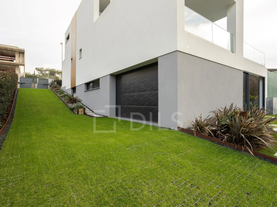 Moradia T5 para Venda em Alcabideche Foto 30