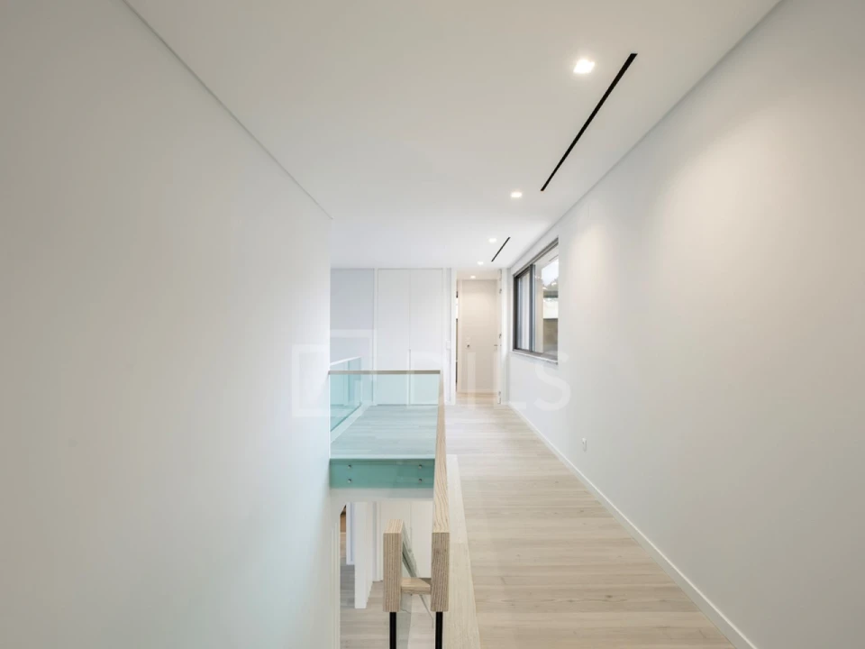 Moradia T5 para Venda em Alcabideche Foto 55