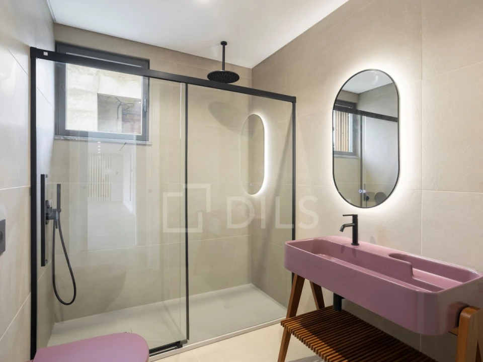 Moradia T5 para Venda em Alcabideche Foto 27