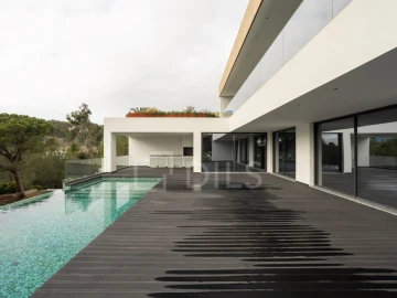 Moradia T5 para Venda em Alcabideche