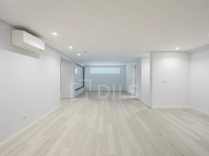 Moradia T5 para Venda em Alcabideche Foto 7