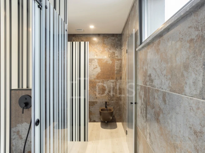 Moradia T5 para Venda em Alcabideche Foto 9