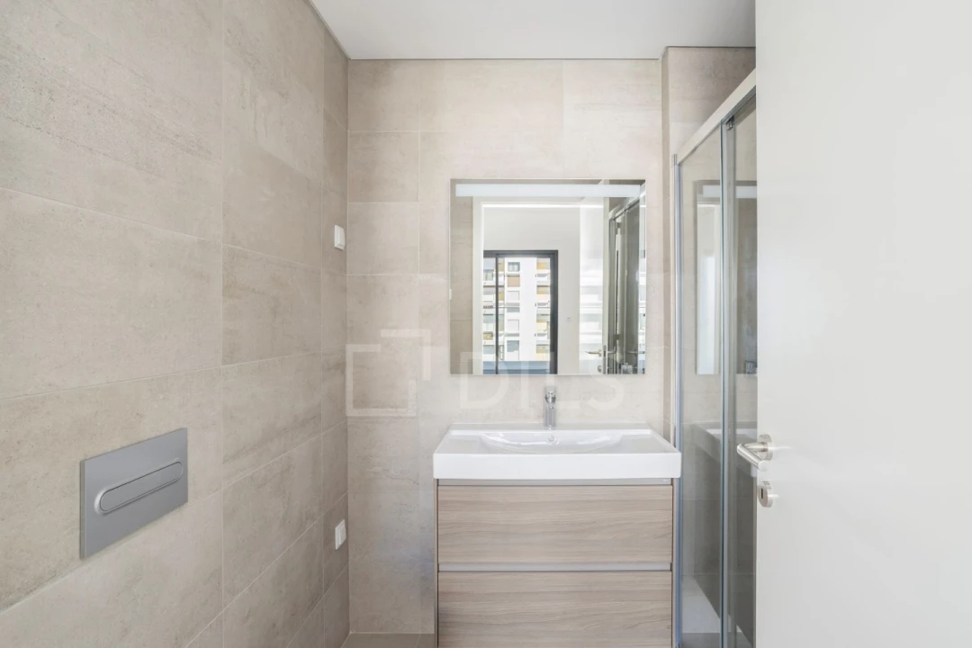 Apartamento T2 para Venda em Faro (Sé e São Pedro) Foto 23