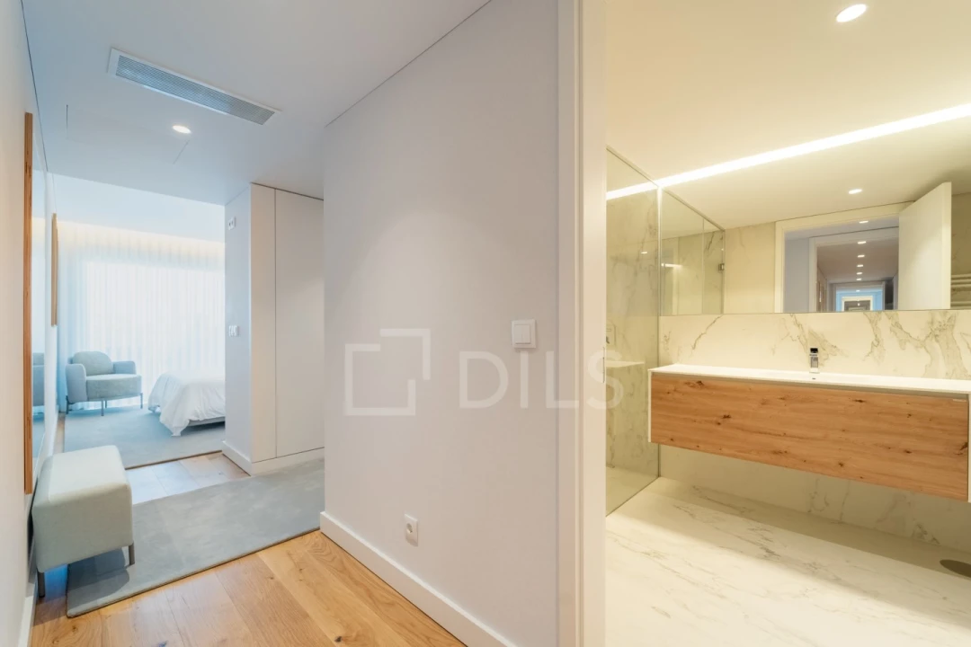 Apartamento T5 para Venda em Canidelo Foto 33