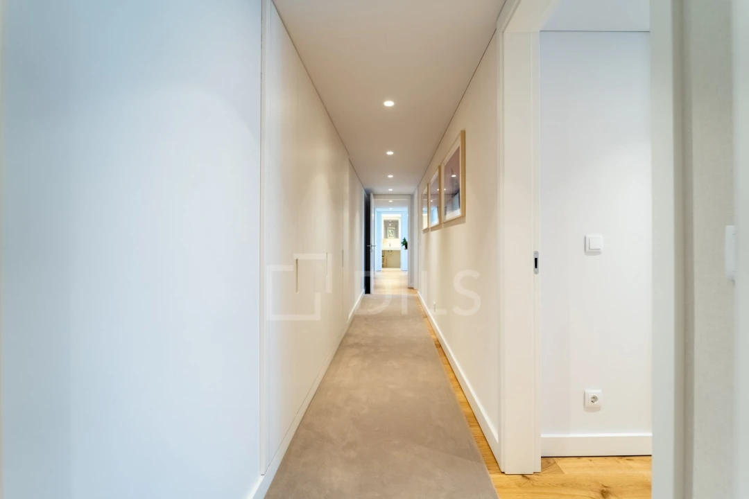 Apartamento T5 para Venda em Canidelo Foto 35