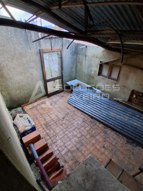 Moradia T2 para Venda em Travassô e Óis da Ribeira