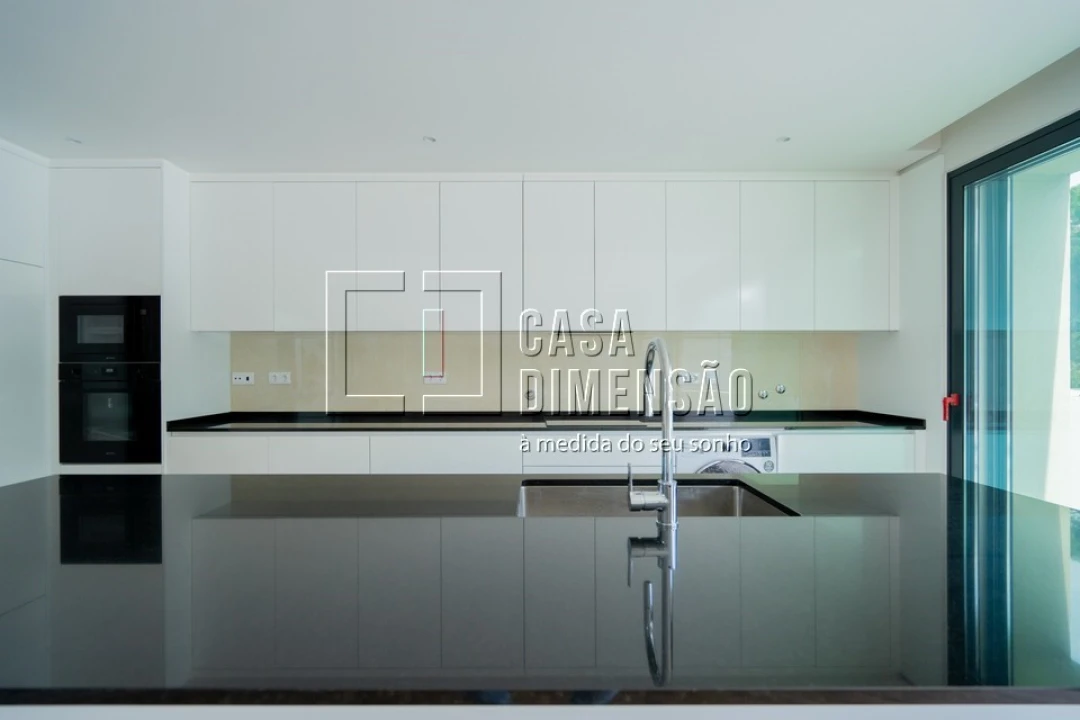 Moradia T3 para Venda em Barcarena Foto 13