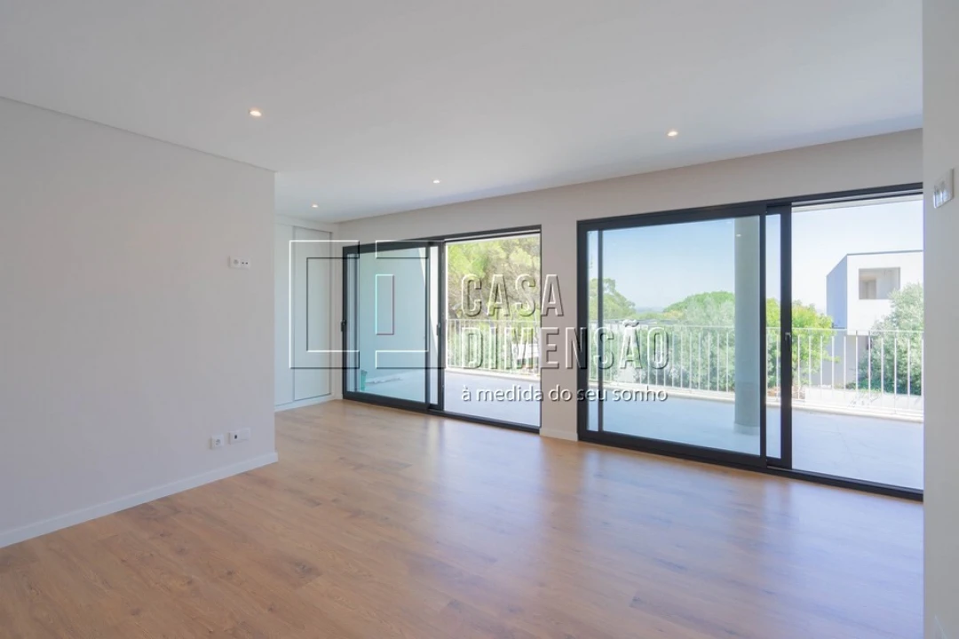 Moradia T3 para Venda em Barcarena Foto 40