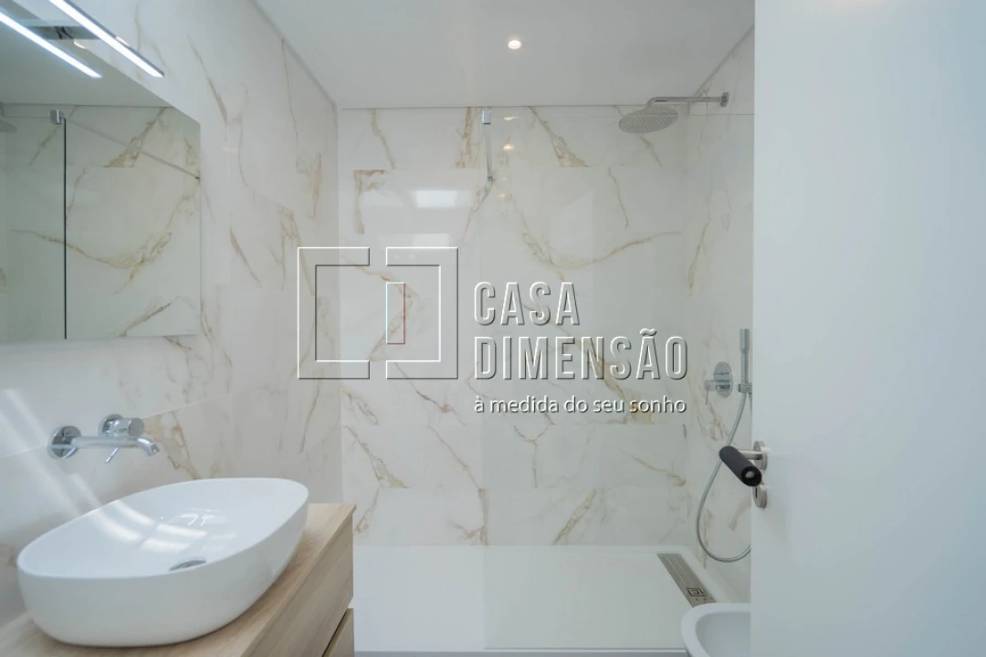 Moradia T3 para Venda em Barcarena Foto 63