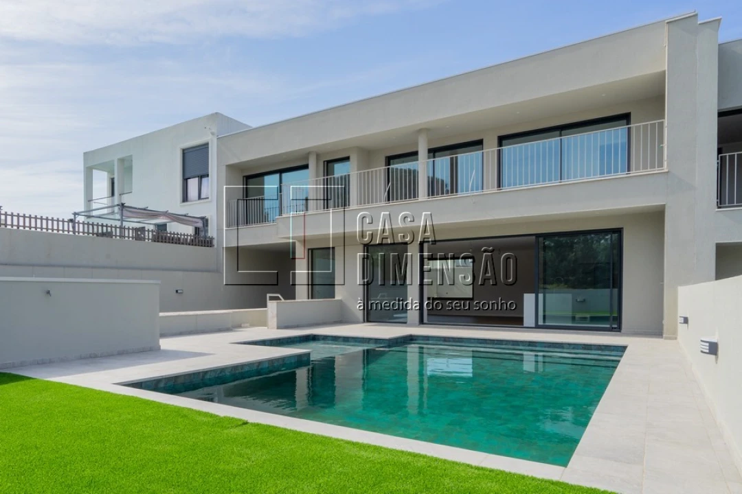 Moradia T3 para Venda em Barcarena Foto 101