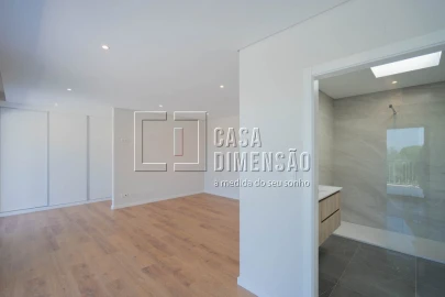 Moradia T3 para Venda em Barcarena