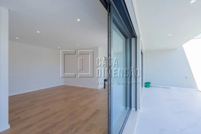 Moradia T3 para Venda em Barcarena