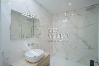 Moradia T3 para Venda em Barcarena