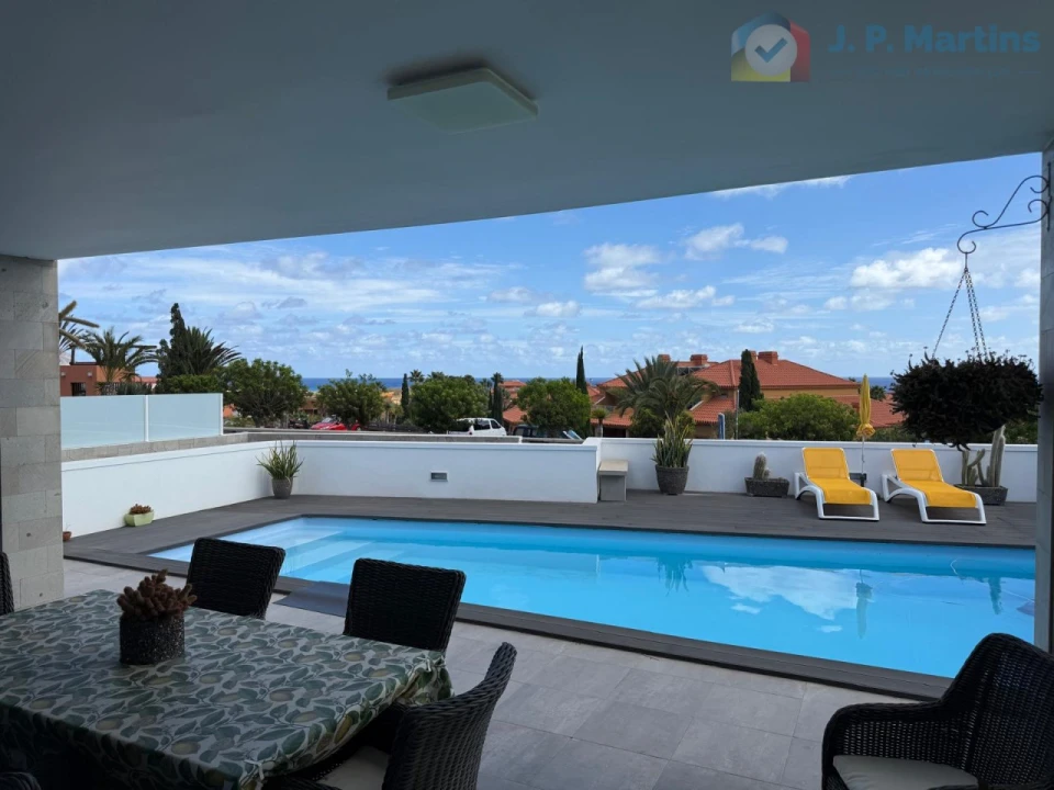 Moradia T3 para Venda em Porto Santo Foto 2