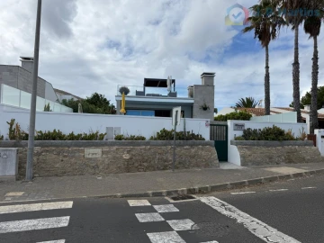 Moradia T3 para Venda em Porto Santo