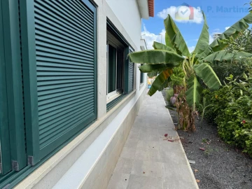 Moradia T3 para Venda em Porto Santo