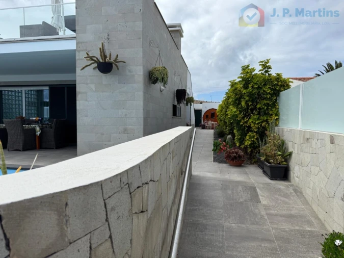 Moradia T3 para Venda em Porto Santo Foto 14