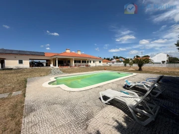 Moradia T3 para Venda em Pinhal Novo