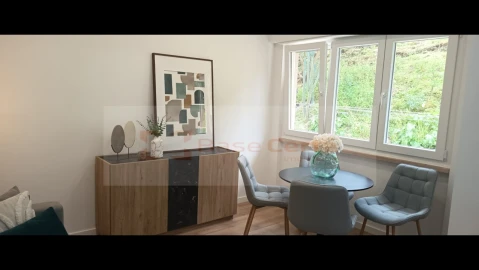 Apartamento T2 para Venda em Benfica