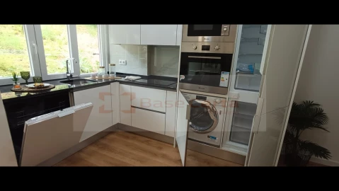 Apartamento T2 para Venda em Benfica