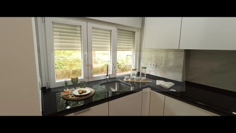 Apartamento T2 para Venda em Benfica