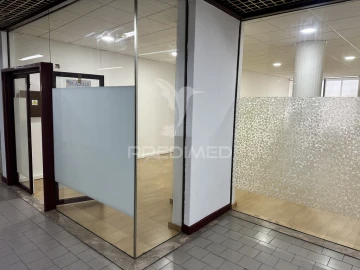 Loja para Venda em Santa Maria Maior