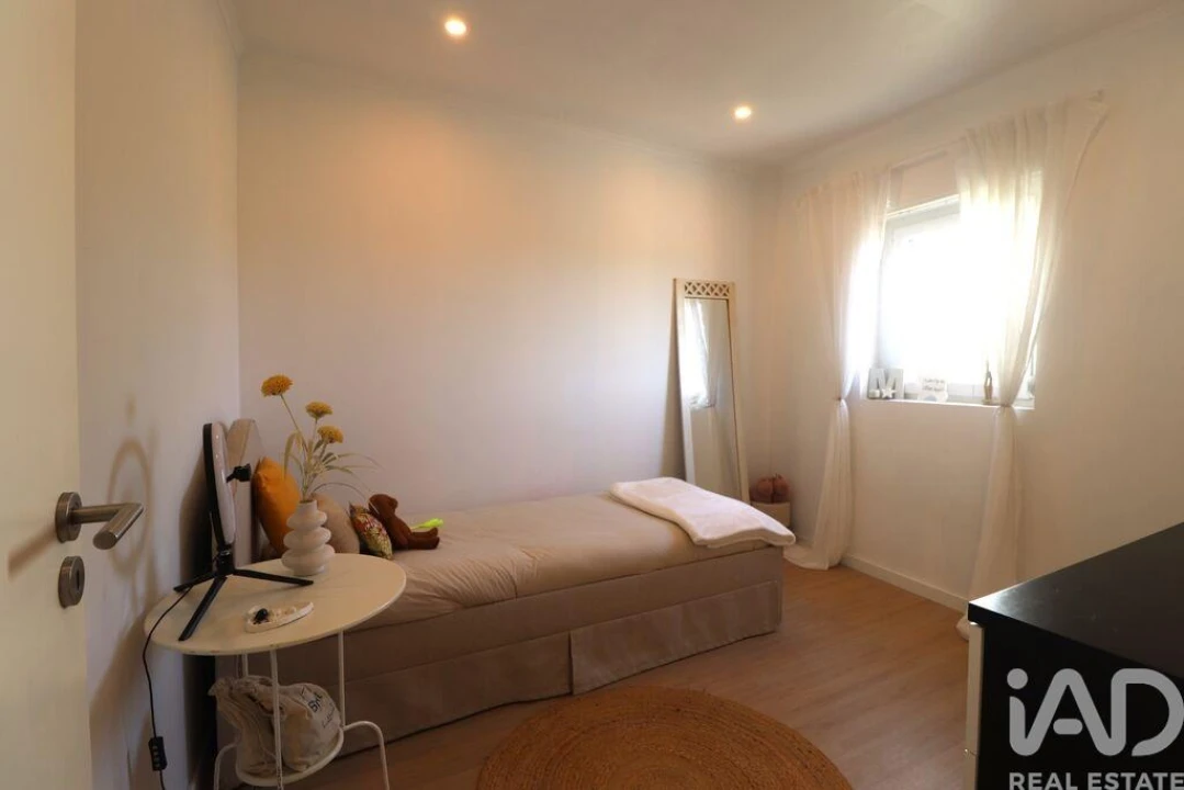 Moradia T5 para Venda em Silveira Foto 17