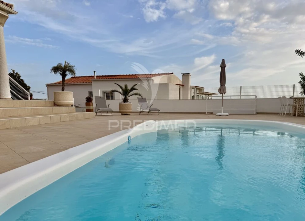 Moradia T9 para Venda em Loule (São Sebastião) Foto 7