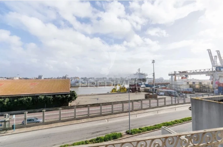 Moradia para Venda em Matosinhos e Leça da Palmeira Foto 17