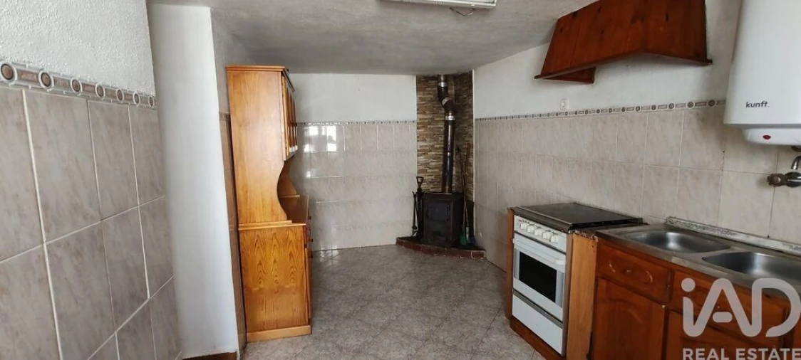 Moradia T3 para Arrendamento em Alvares Foto 27