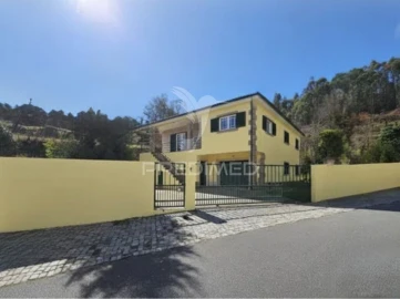 Moradia T3 para Venda em Aboadela, Sanche e Várzea