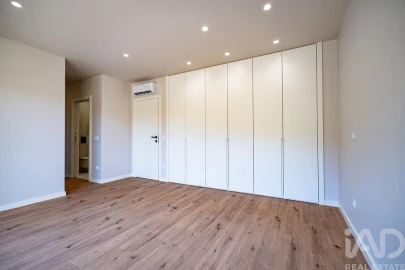 Moradia T3 para Venda em Arrabal