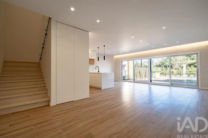 Moradia T3 para Venda em Arrabal