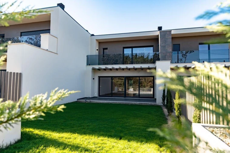 Moradia T3 para Venda em Arrabal Foto 2