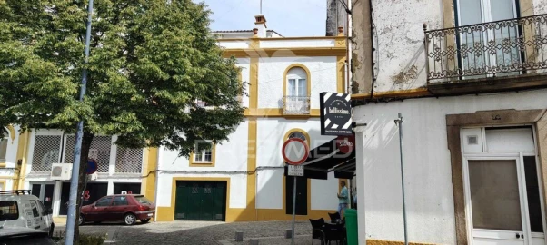 Apartamento T8 para Venda em Ribeira de Nisa e Carreiras