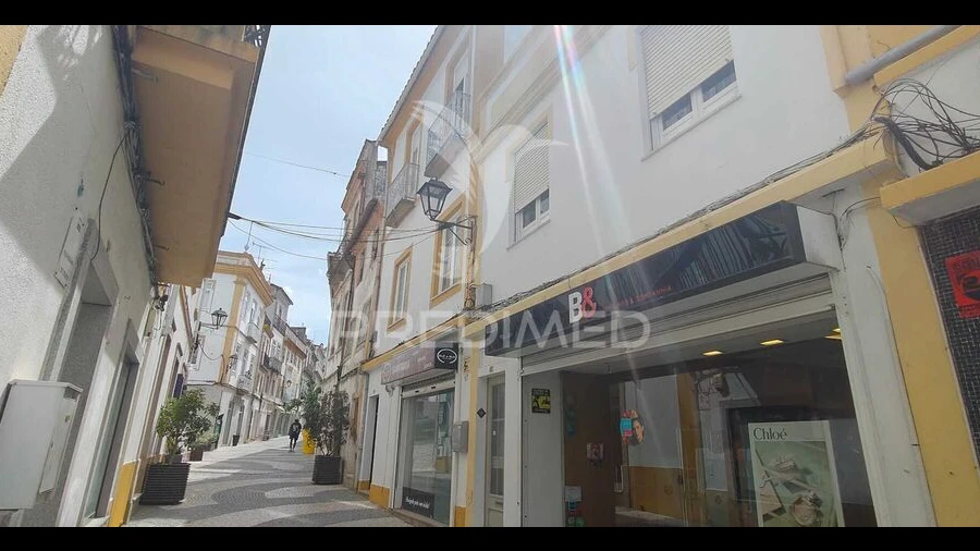 Apartamento T8 para Venda em Ribeira de Nisa e Carreiras